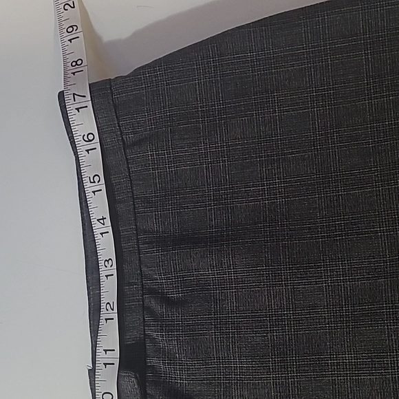 Sag Harbor womens pants size 14 petite. - Picture 4 of 7